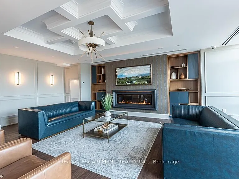 450 Dundas St E #409 — Photo 19