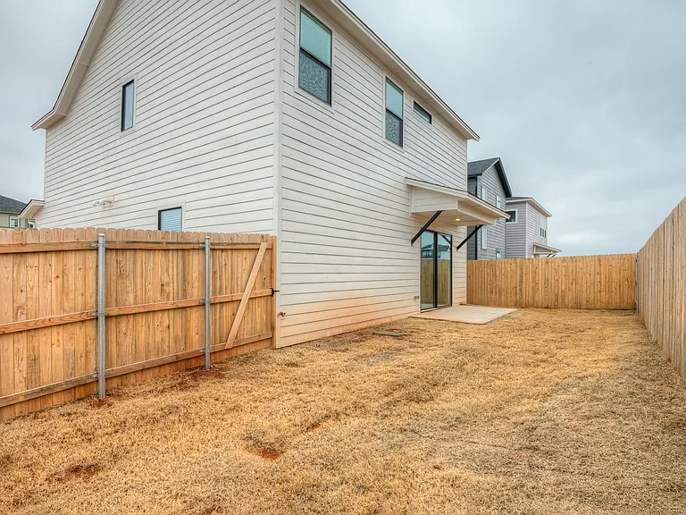 2529 NW 132nd Pl — Photo 48