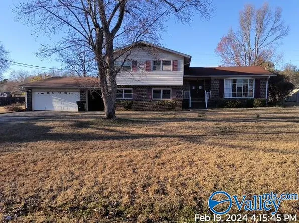 2214 Windsong Trl, Southside, AL 35907