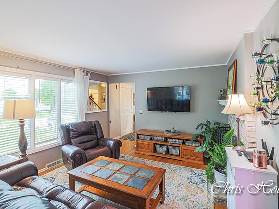 3rd image of 6174 Belrick Ct NE
