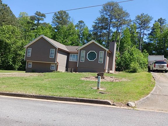 2nd image of 3492 Birchwood Trl