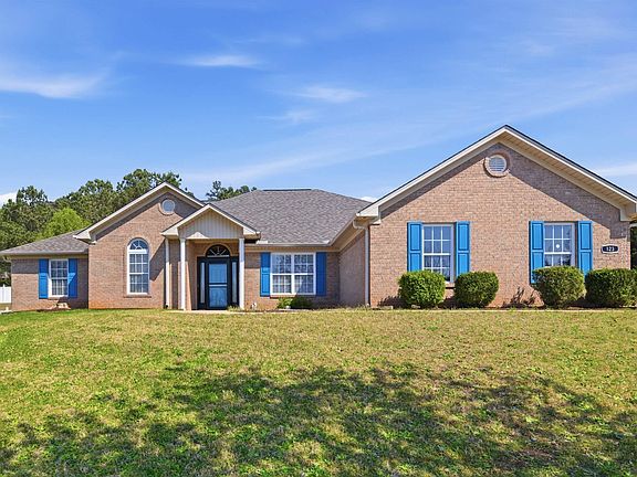 3rd image of 123 Emory Dr