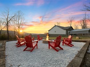 4240 Moonbeam Dr, Harrison, AR 72601