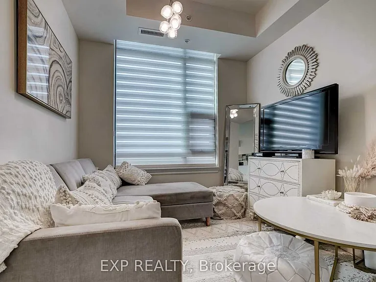2522 Keele St #419 — Photo 19