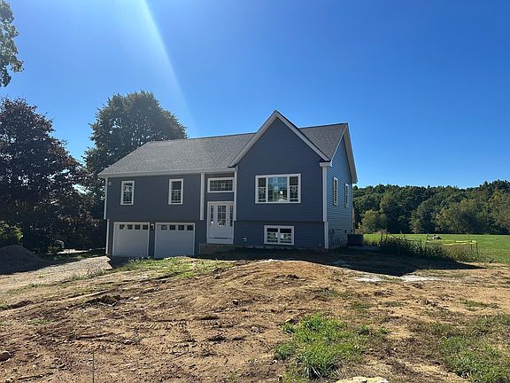 3rd image of 24B Fullam Hill Rd