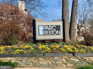 1702 Ascot Way UNIT F, Reston, VA 20190