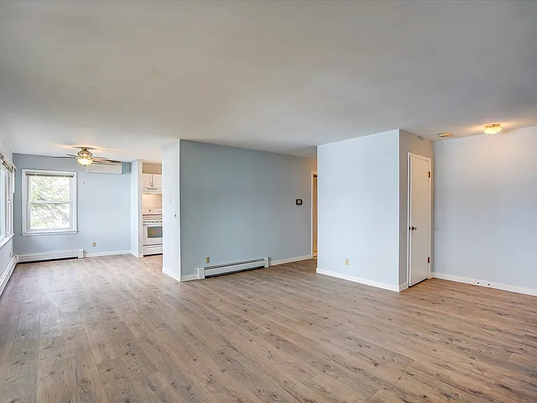 6212 South Ct #4 — Photo 23