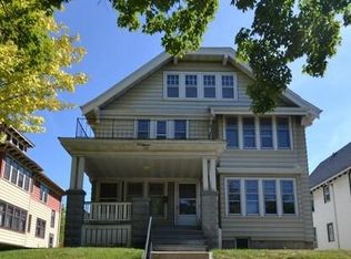 2920 S Lenox St #2922, Milwaukee, WI 53207