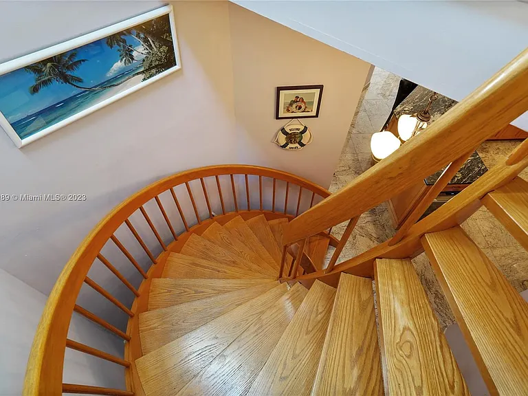 900 Ocean Ave #108 — Photo 25