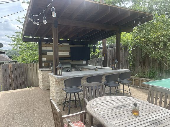 4th image of 2100 Wood Acre Ln APT 5
