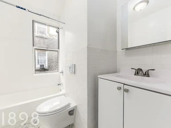 217 Haven Avenue image 5 of 8