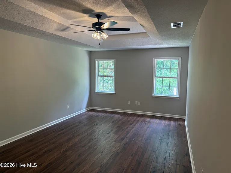 2961 Pointewest Dr — Photo 11