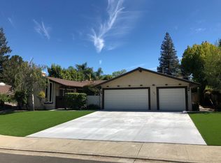 10475 Merriman Rd, Cupertino, CA 95014