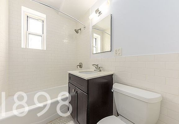5th image of 45 E 135th St APT Mg