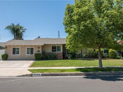 8555 Vassar Ave, Canoga Park, CA, 91304