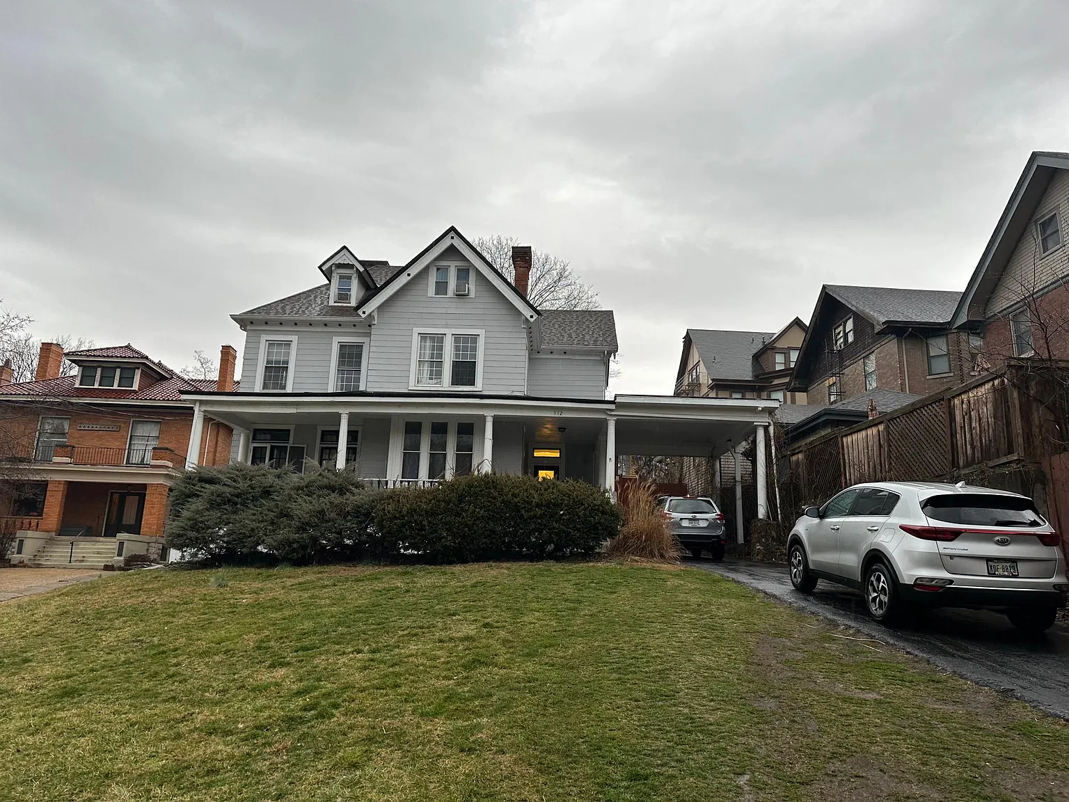 5 bed, 1.5 bath, $2,700 — Photo 1