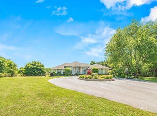 442 Lippert Dr, Rogers, AR 72756