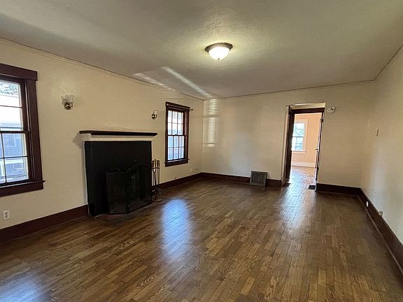 2nd image of 519 Cooper Ave