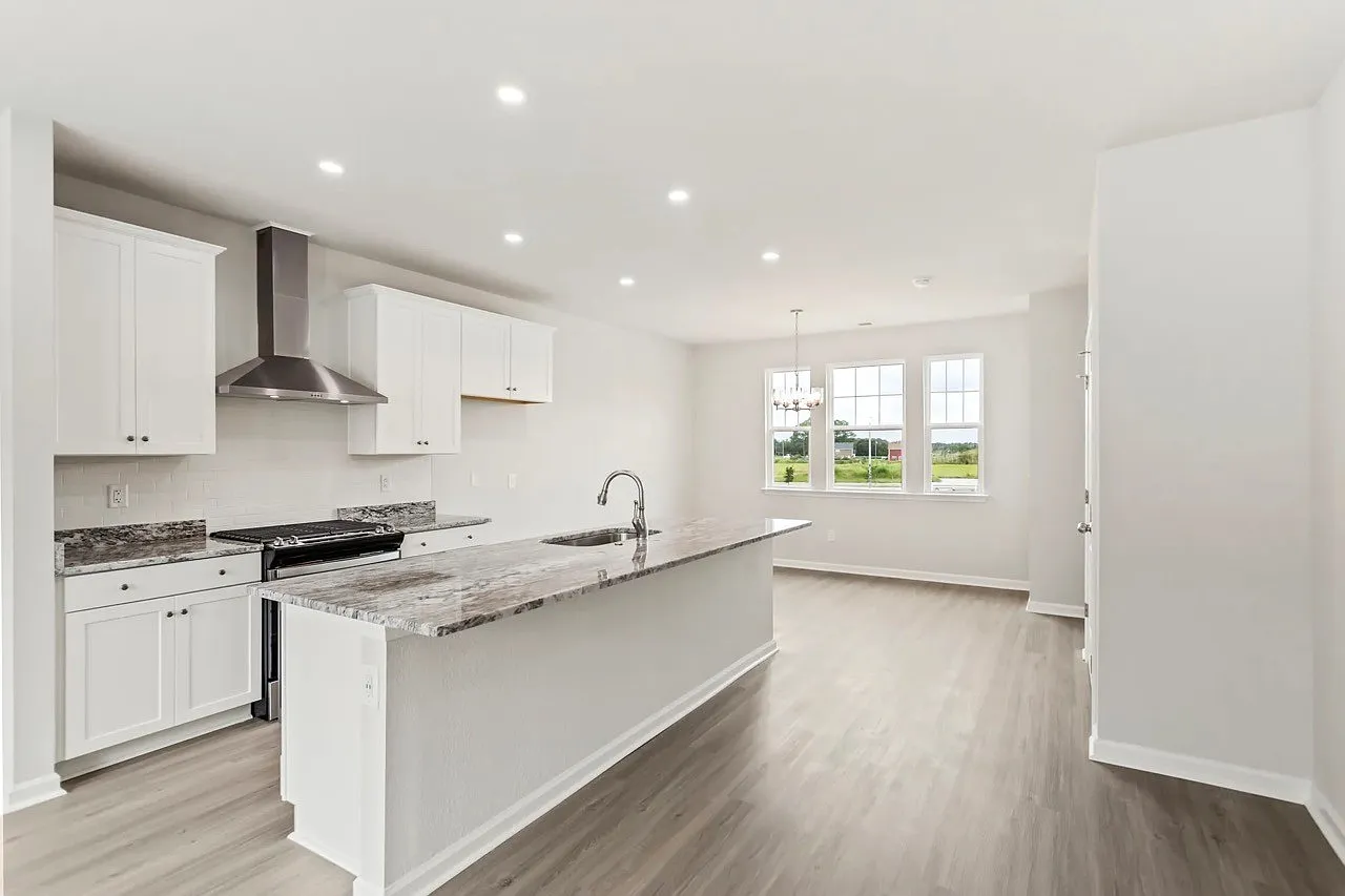3 bed, 3.5 bath, 1685 sqft, $3,100 — Photo 4