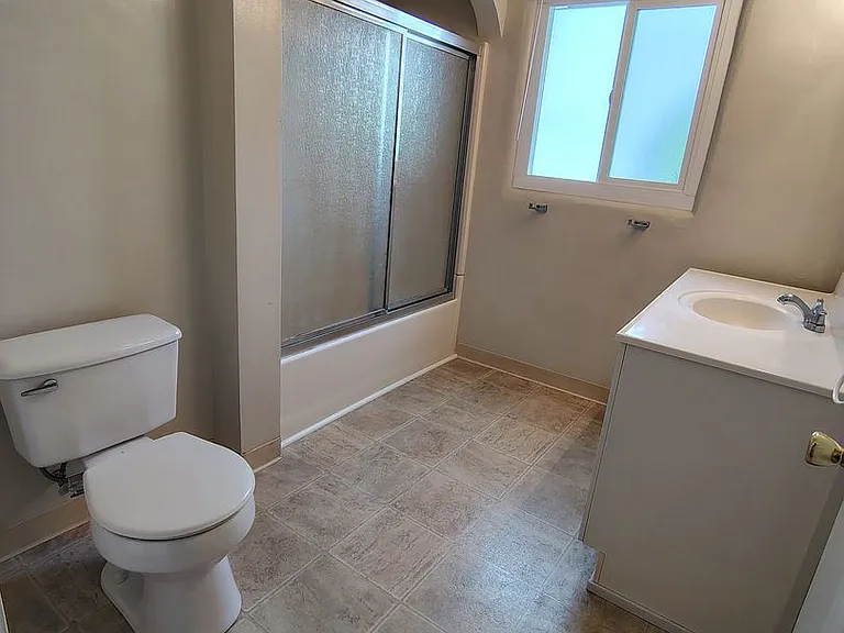 408 Fusco Ave — Photo 8