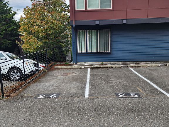 2nd image of 29 Etruria St APT 407