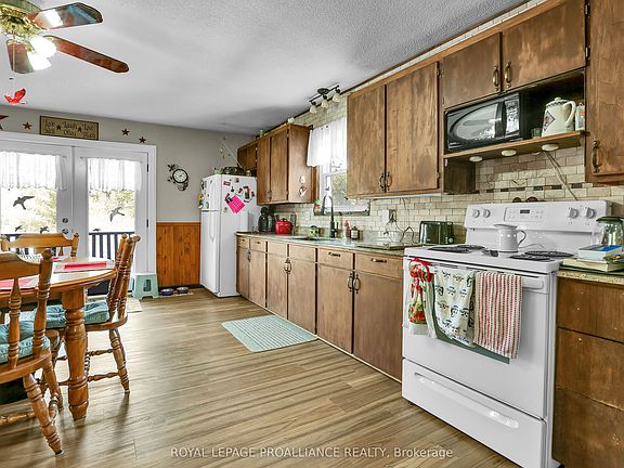 3rd image of 679 Upper Turriff Rd