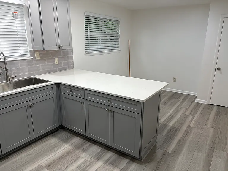 4906 Cape Henry Ave — Photo 5