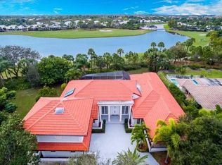 2433 Chesapeake Cir, West Palm Beach, FL 33409