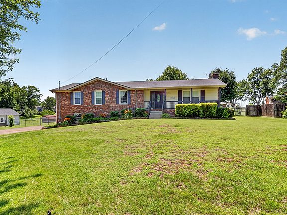 4th image of 416 Wadebrook Dr