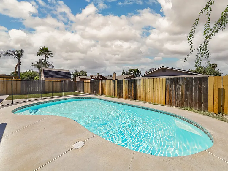 4304 Milo Ave — Photo 20