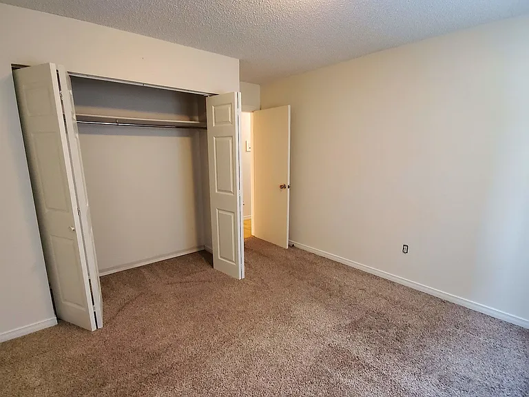 1724 10a St SW #206 — Photo 10