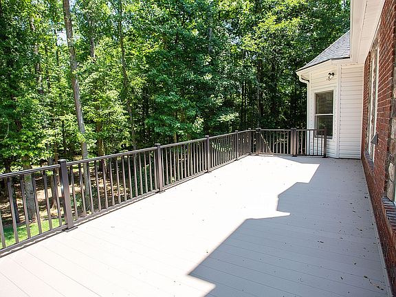 New interlock metal deck 