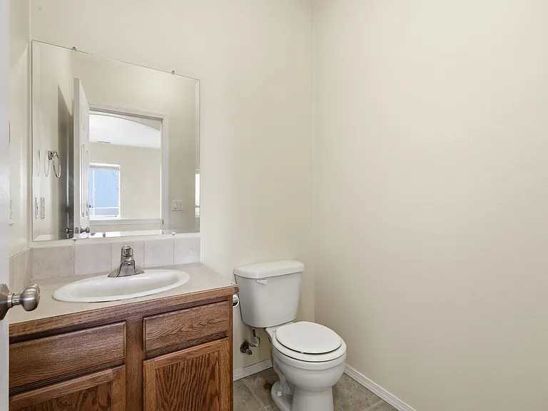 5604 Mehr Ave — Photo 24
