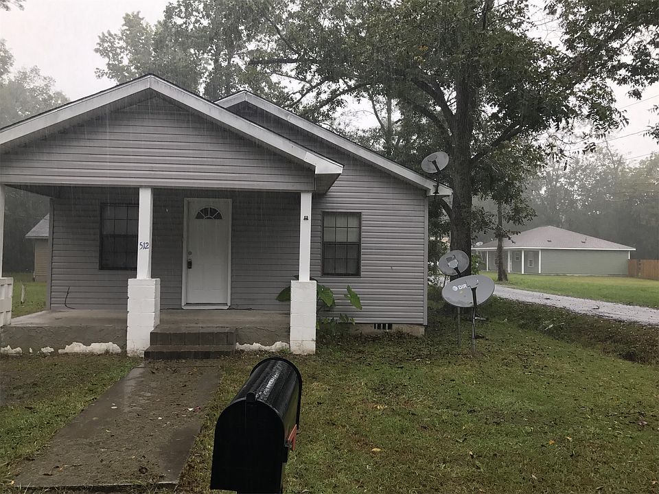 1st image of 512 Green St