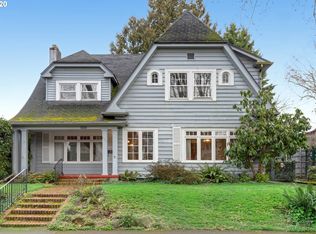 3933 SE Oak St, Portland, OR 97214