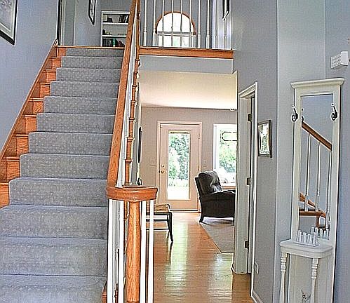 3rd image of 111 Lawndale Blvd