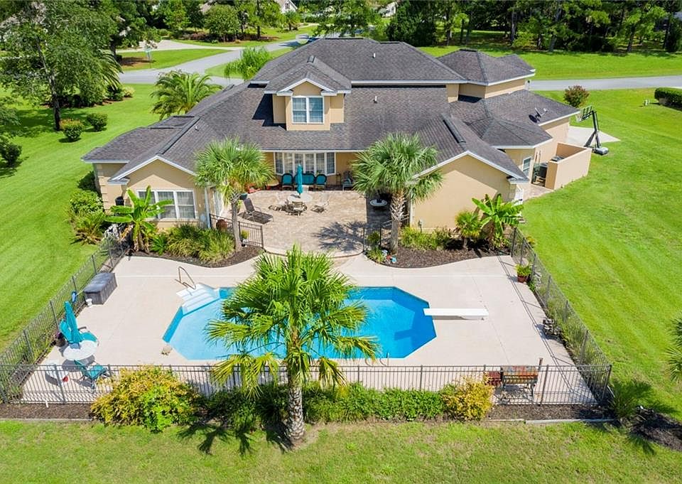 1st image of 122 Chinquapin Dr