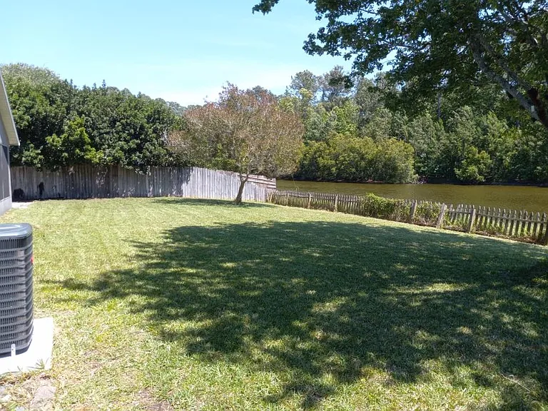 11382 Aston Hall Dr S — Photo 30
