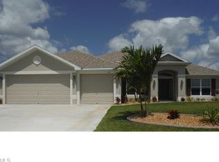 517 NW 32nd St, Cape Coral, FL 33993