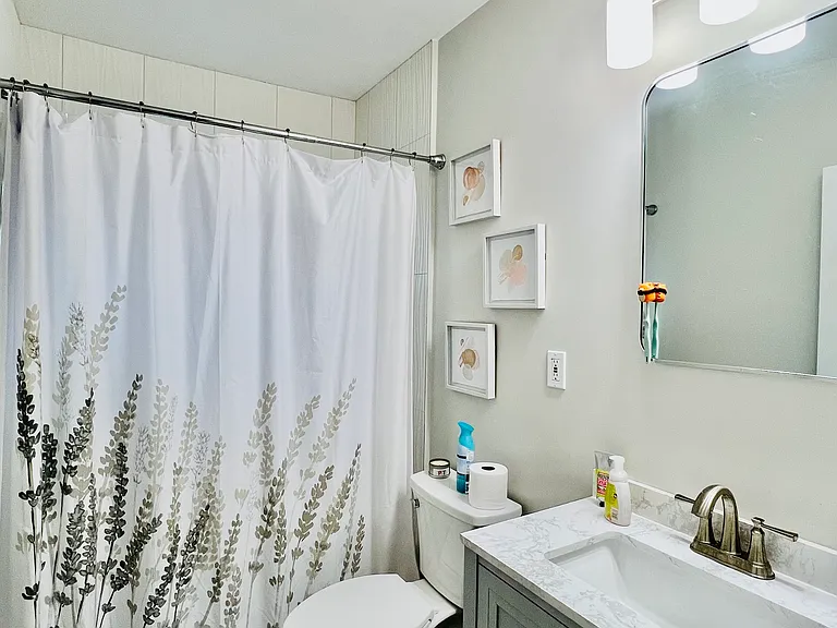 28 Metcalf St #1 — Photo 11