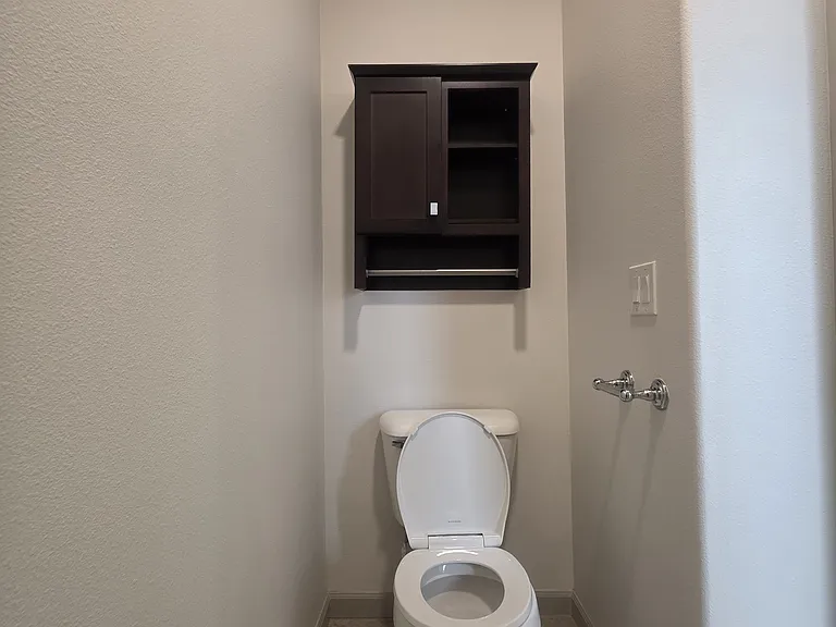 4373 Hearth St NE — Photo 38