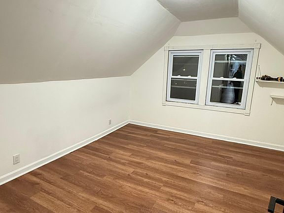 3rd image of 23 Dayton St Floor 1