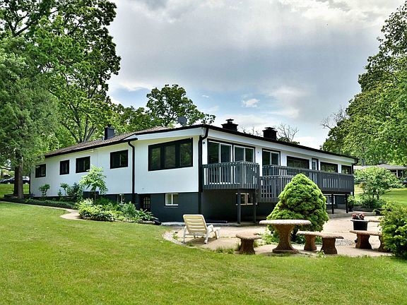 2nd image of 2324 S Bonnie Brook Ln