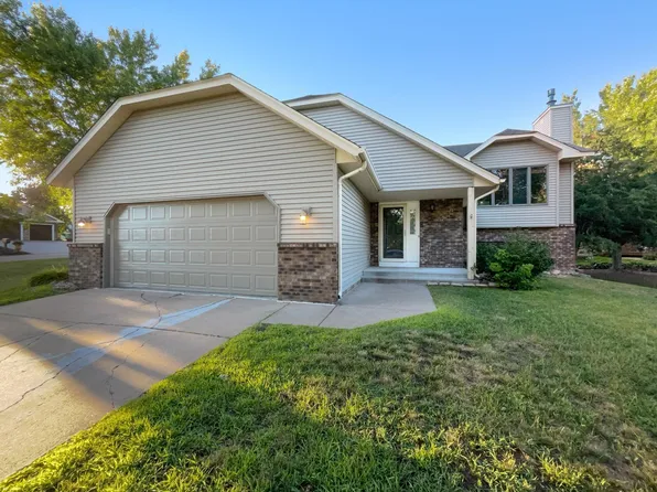 5486 Oakgreen Pl N, Stillwater, MN 55082