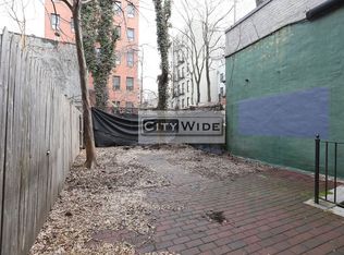 545 E 12th St #GRDN, New York, NY 10009