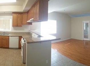 14728 Sylvan St APT 201, Van Nuys, CA 91411