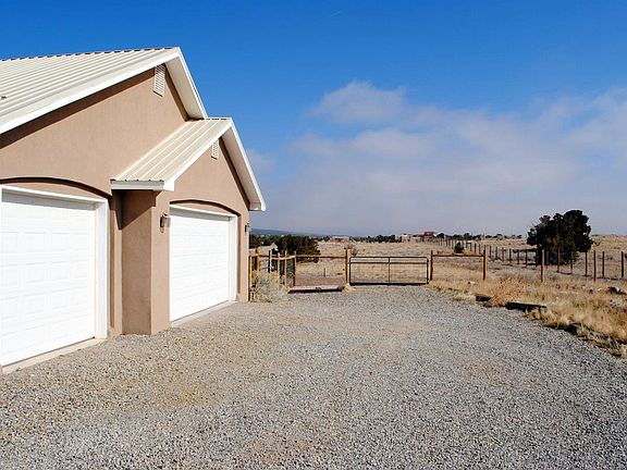 2nd image of 51 Vista Encantada Dr