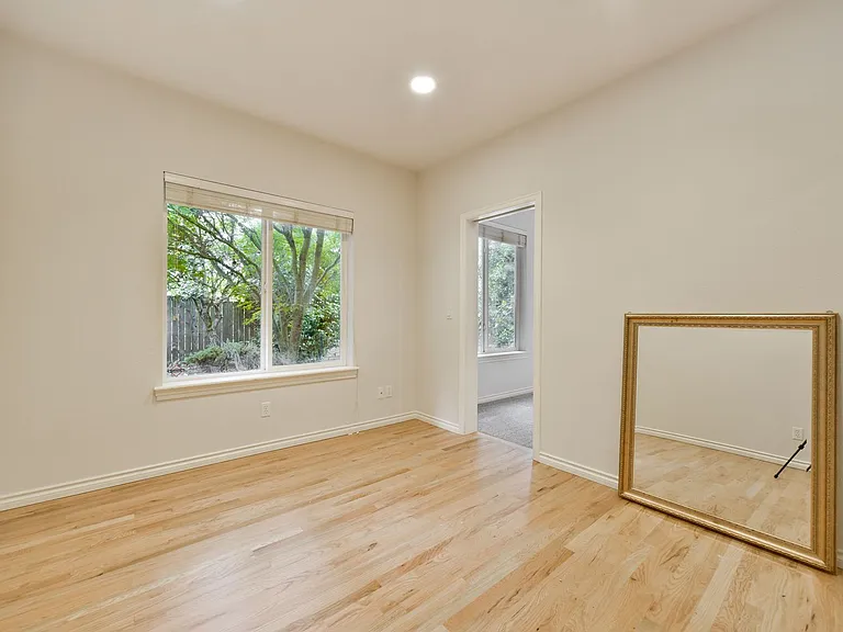 8428 NE 147th Pl — Photo 33