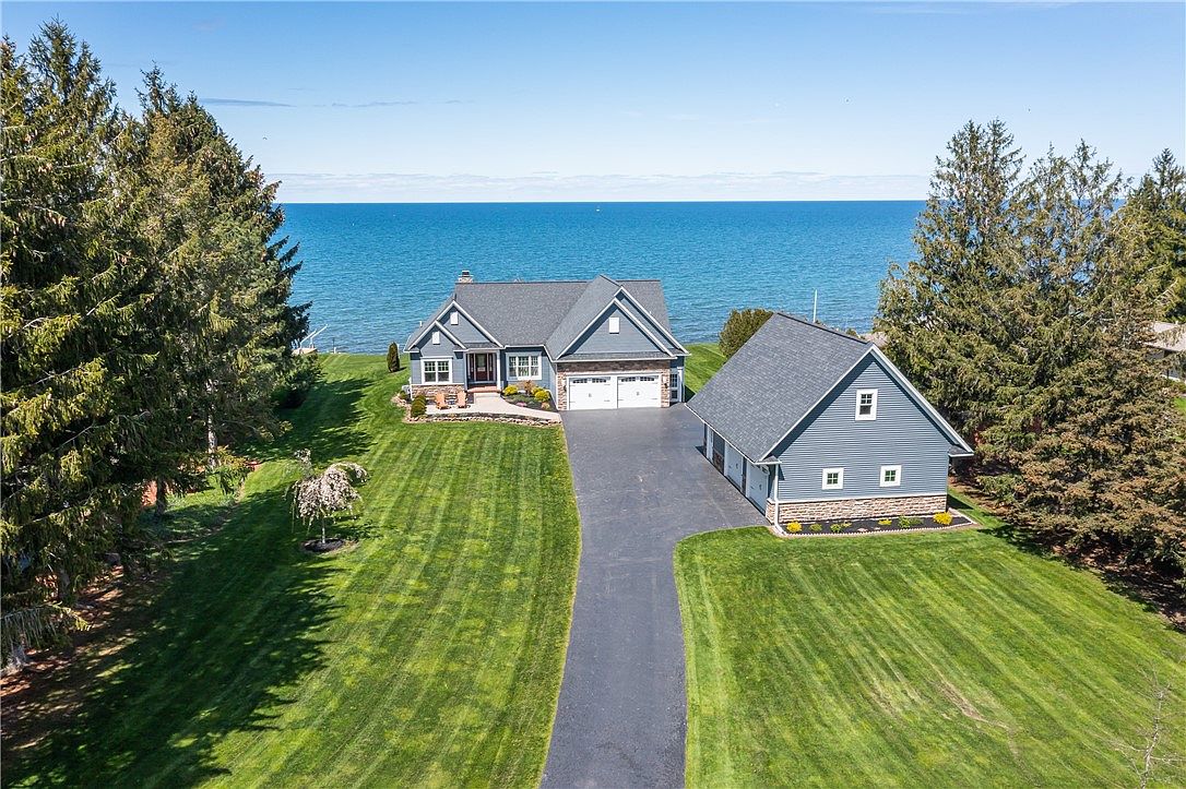 2289 Lake Rd, Ontario, NY 14519 | Zillow