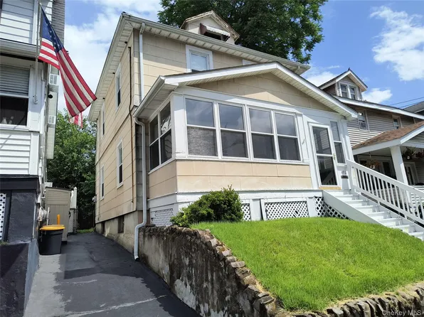492 1st Street, Newburgh, NY 12550